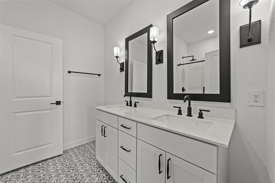 Furnished interior view inside a new home in Caldwell Lakes, Dallas (Image 10). Furnished interior view inside a new home in Caldwell Lakes, Dallas (Image 10).