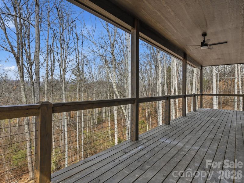 Exterior details and patio area of a home in , Clyde (Image 17).