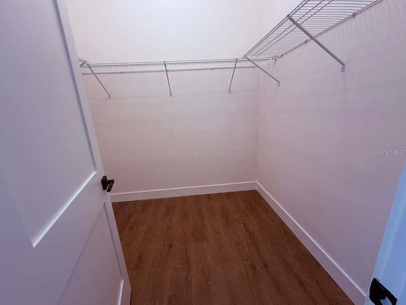 Spacious, unfurnished interior of a new home in , North Port (Image 18).