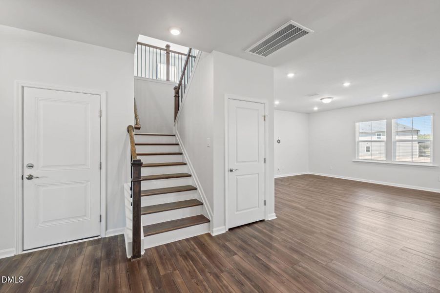 25-web-or-mls-P1119278