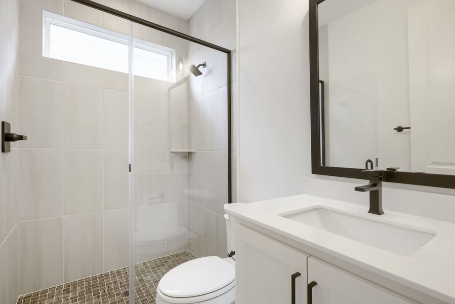 2681 Sassafrass - Full Bathroom 2681 Sassafrass - Full Bathroom