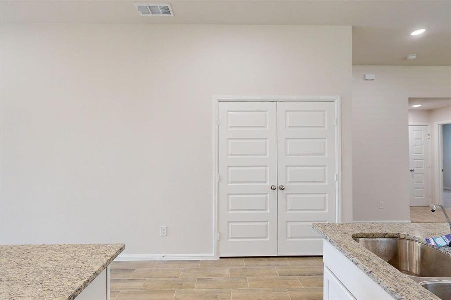 Image 36 of a home in Meadow Park.