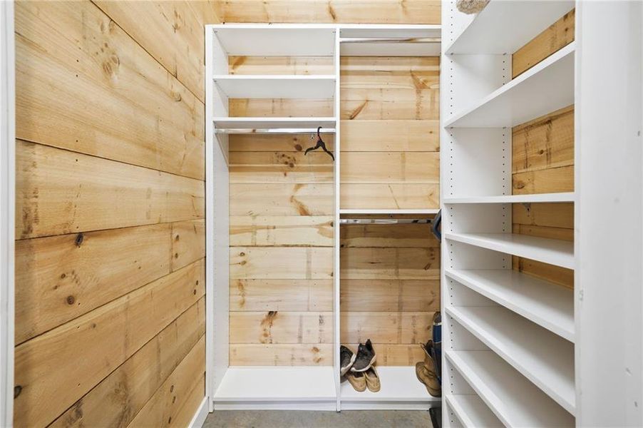 Close-up of interior finishes inside a home in , Talking Rock (Image 24).