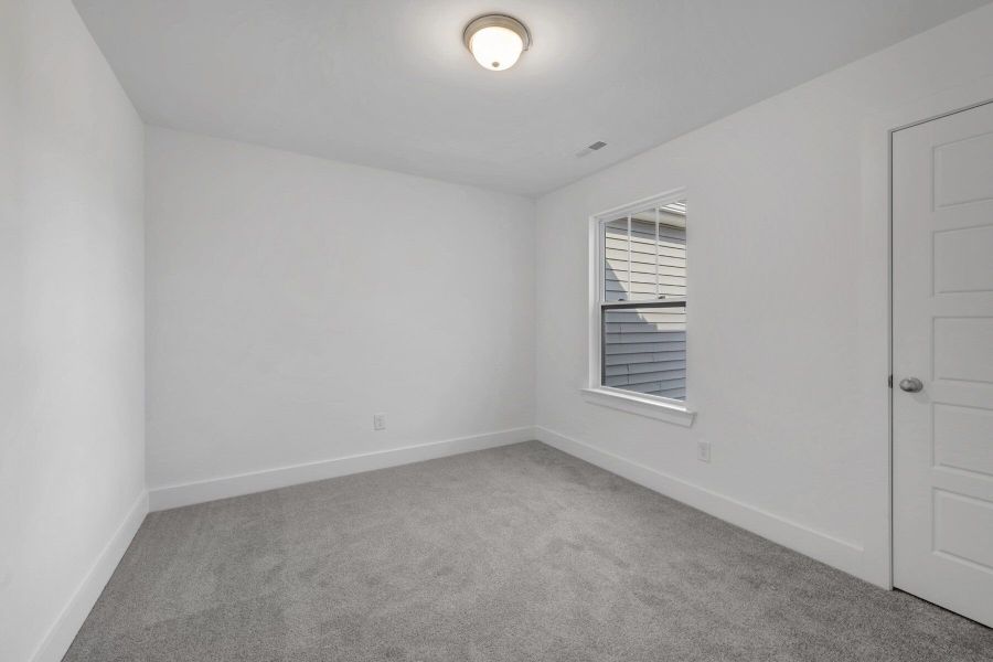 Spacious, unfurnished interior of a new home in Powell, Angier (Image 11).