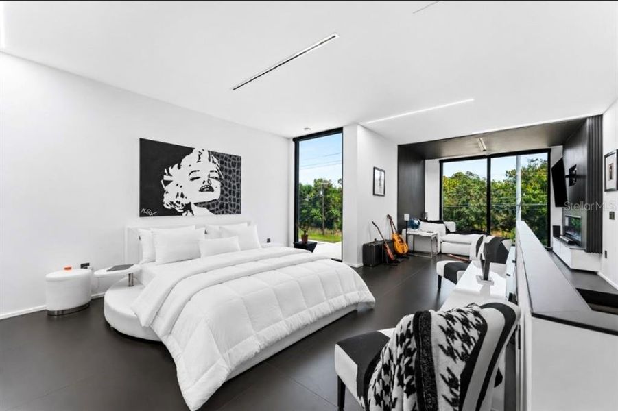 Furnished interior view inside a new home in , Odessa (Image 12).