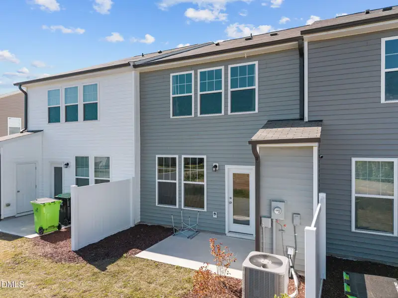 8-web-or-mls-DJI_20260423104215_0587_D