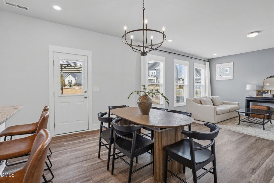 Dining Room - Main Floor
