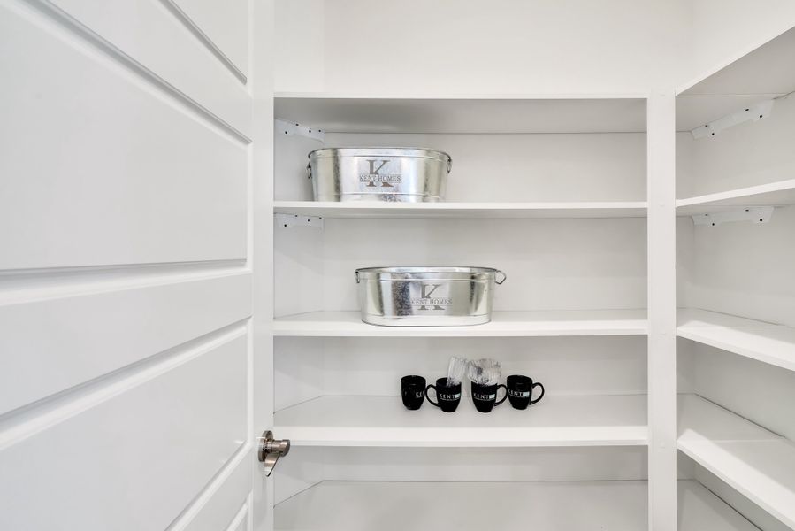 Representative interior finishes for a home built from the Bar Harbour I by Kent Homes in Oyster Harbour, Supply (Image 22).