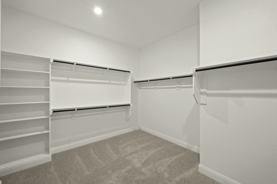 Spacious, unfurnished interior of a new home in Kentsdale Farms, DeSoto (Image 24). Spacious, unfurnished interior of a new home in Kentsdale Farms, DeSoto (Image 24).