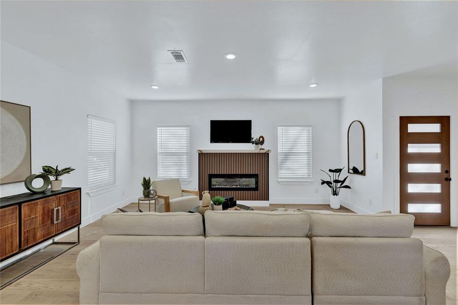 Furnished interior view inside a new home in , McKinney (Image 13).