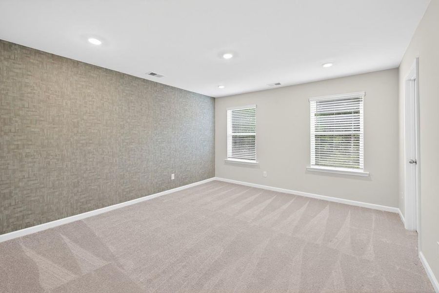 Spacious, unfurnished interior of a new home in Fernhurst, McDonough (Image 30).