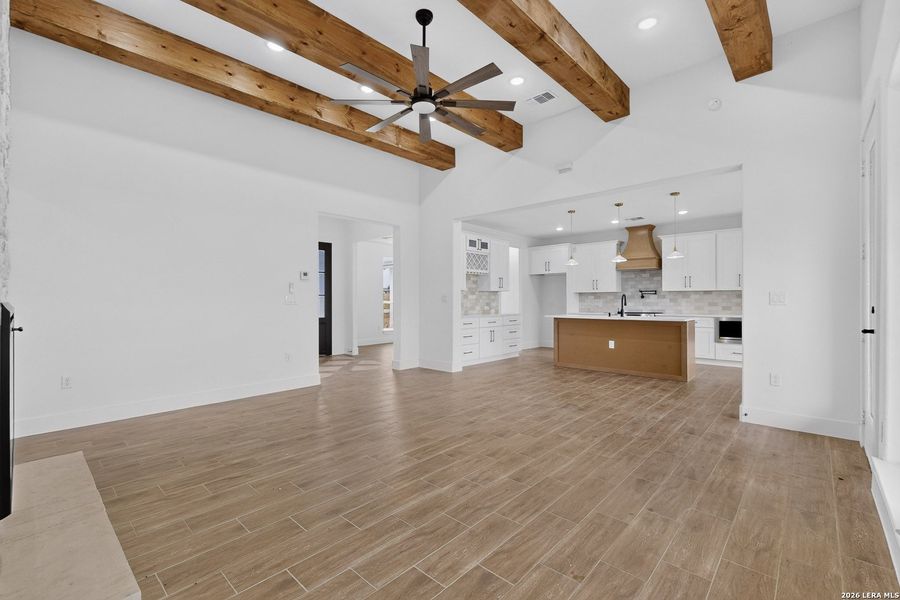 Spacious, unfurnished interior of a new home in , Floresville (Image 38). Spacious, unfurnished interior of a new home in , Floresville (Image 38).