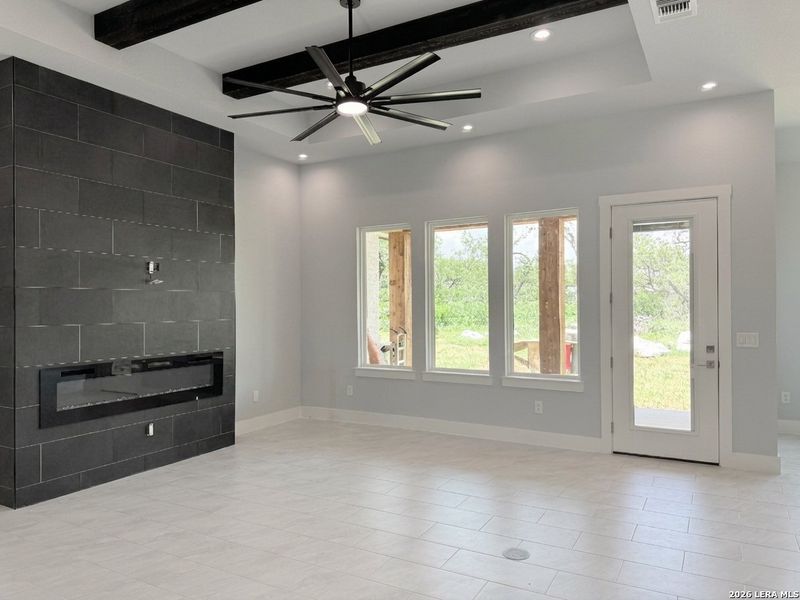 Spacious, unfurnished interior of a new home in , Lytle (Image 23).