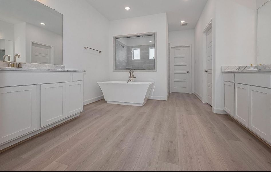 Furnished interior view inside a new home in Regents Court, Houston (Image 1). Furnished interior view inside a new home in Regents Court, Houston (Image 1).