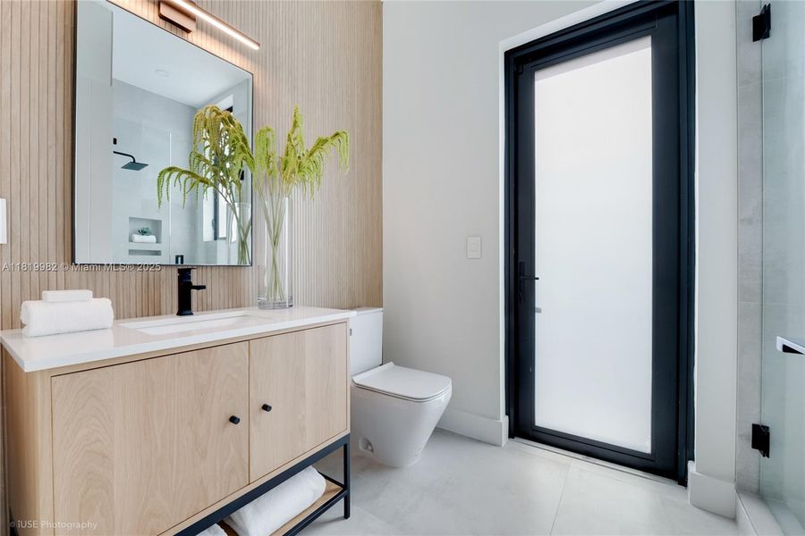 Furnished interior view inside a new home in , Miami (Image 20). Furnished interior view inside a new home in , Miami (Image 20).