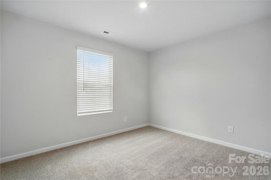 Photos from another completed Shenandoah for representation only. Exterior elevation/colors and interior finishes may vary.