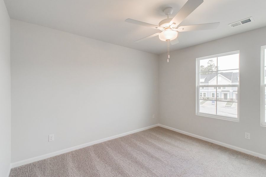 Spacious, unfurnished interior of a new home in Haynes Park, Columbia (Image 19).