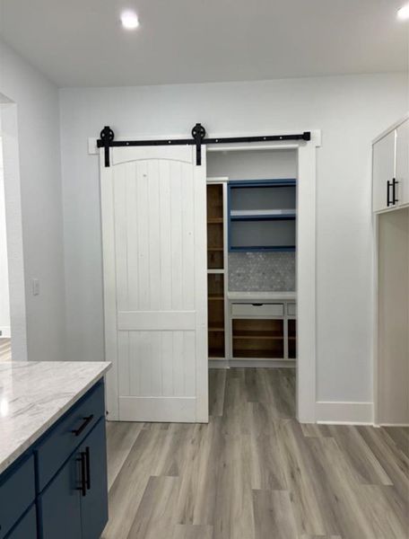 Furnished interior view inside a new home in , Conroe (Image 14).