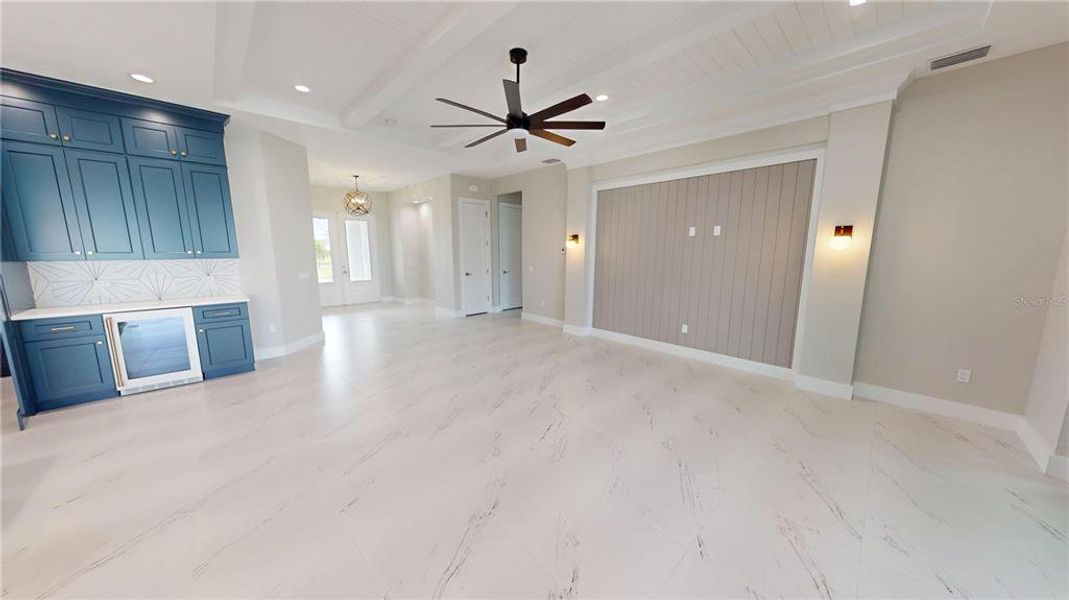 Spacious, unfurnished interior of a new home in , Punta Gorda (Image 26).