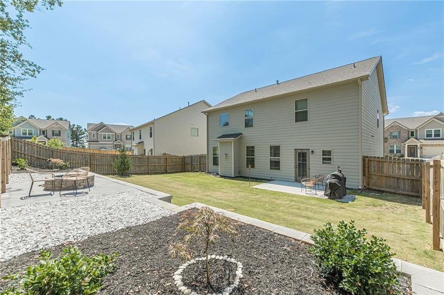 Front exterior of a new home in Dixon Farm, Fayetteville, GA, highlighting curb appeal (Image 22).