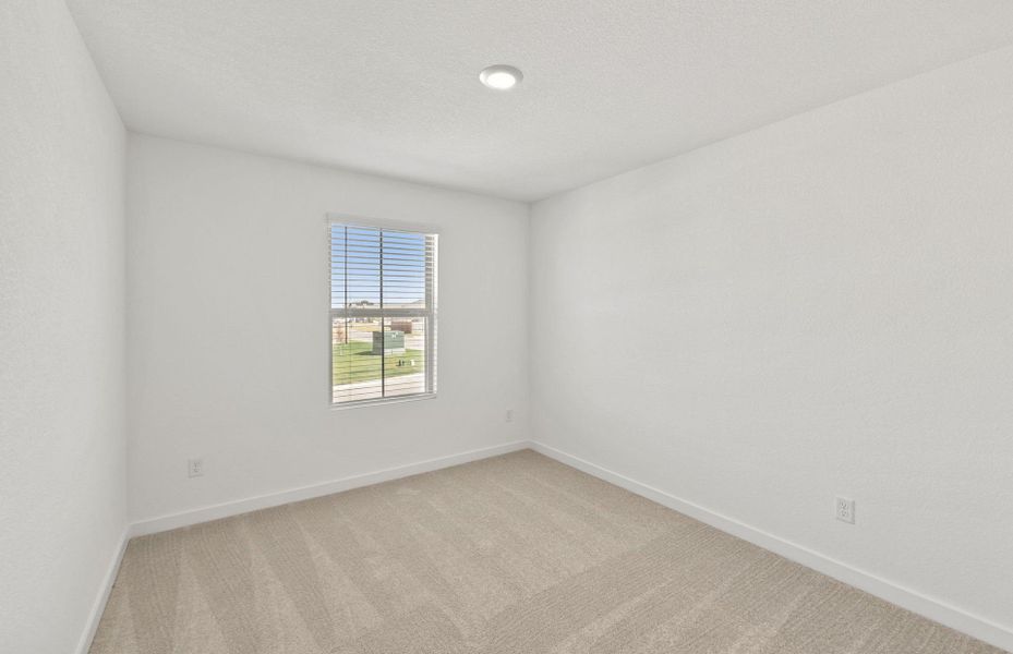 Spacious, unfurnished interior of a new home in Sonterra, Jarrell (Image 37).