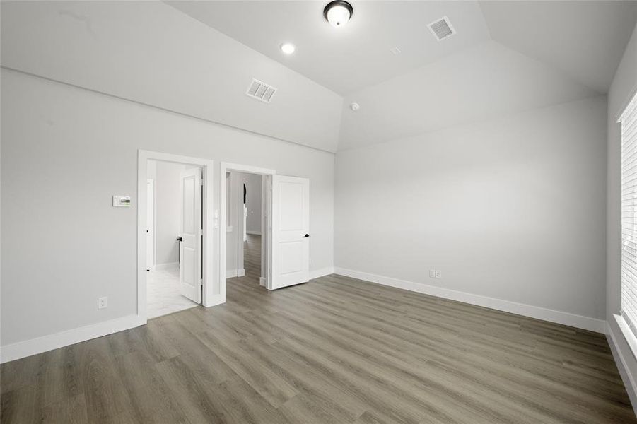 1838 Briarwood- Primary Suite-2