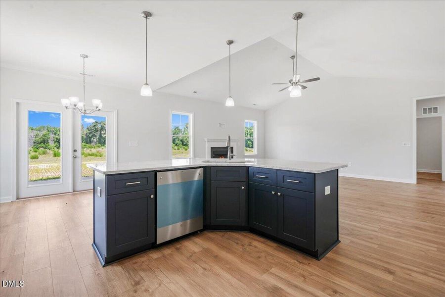 23-313 Creeks Edge Dr-16