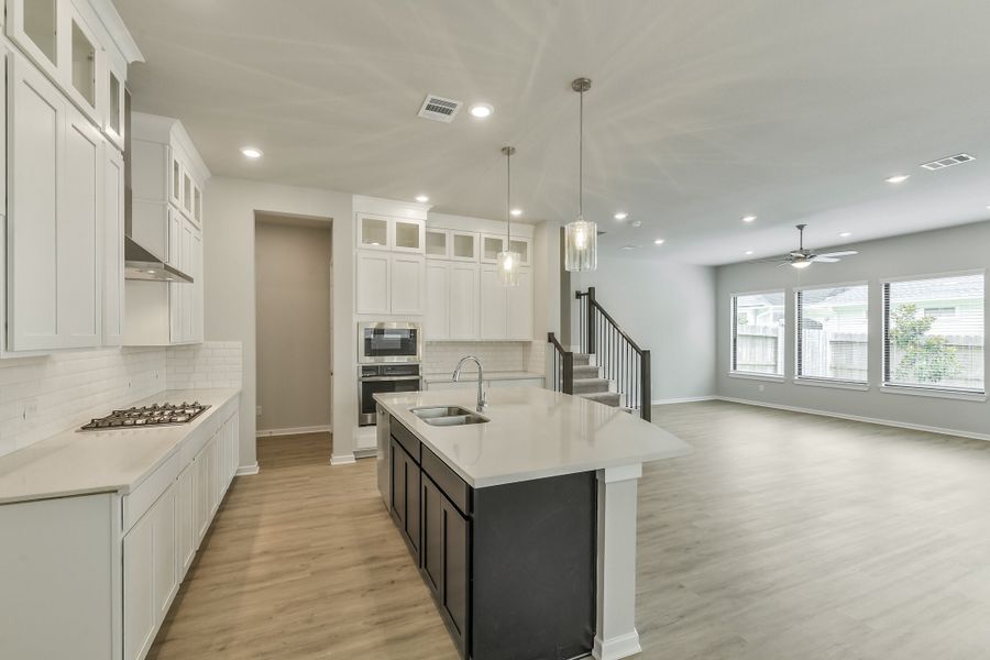 Furnished interior view inside a new home in Summer Place  35', Montgomery (Image 10).