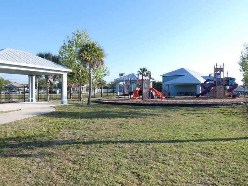 Community amenities in Brookside, Ruskin (Image 36).