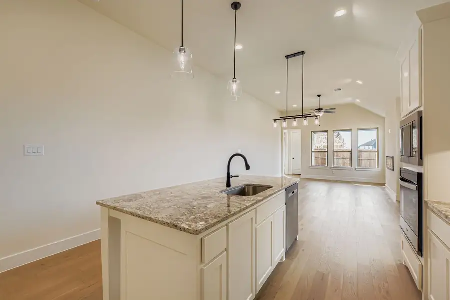 Plan 1471 Representative Photo - Kitchen/Living Room Plan 1471 Representative Photo - Kitchen/Living Room