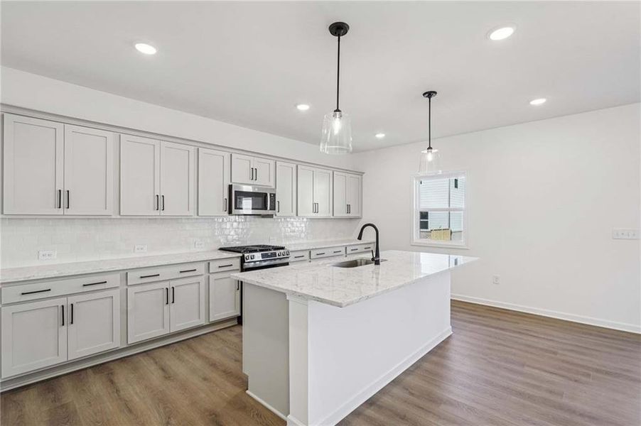 Furnished interior view inside a new home in Eastlyn Crossing - Single Family, Flowery Branch (Image 7). Furnished interior view inside a new home in Eastlyn Crossing - Single Family, Flowery Branch (Image 7).
