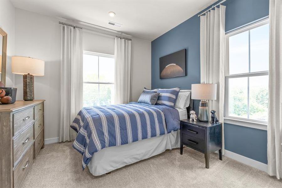 Representative furnished interior of a home built from the Mendelssohn by Ryan Homes in Stowe Branch Townhomes, Charlotte (Image 12).
