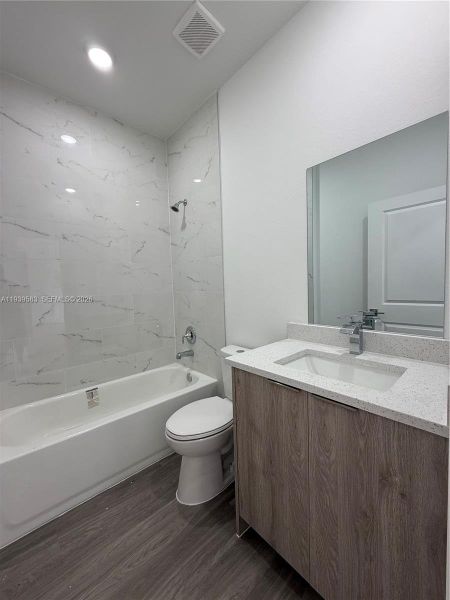 Furnished interior view inside a new home in , Labelle (Image 4).