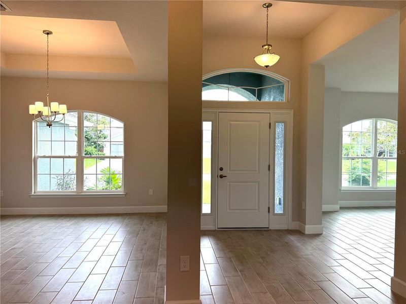 Spacious, unfurnished interior of a new home in Rotonda, Rotonda West (Image 12). Spacious, unfurnished interior of a new home in Rotonda, Rotonda West (Image 12).