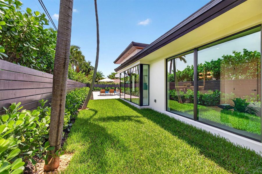 103-web-or-mls-699A2774 2 103-web-or-mls-699A2774 2
