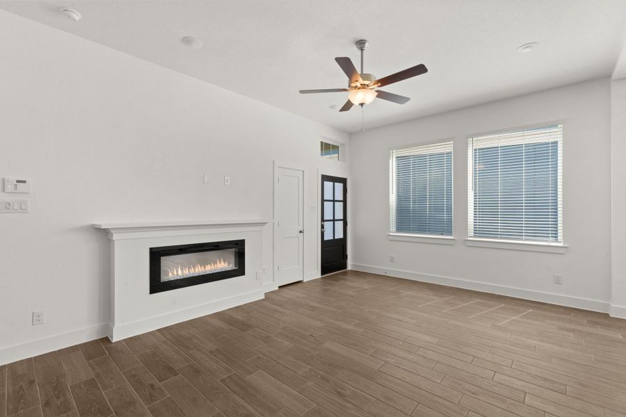 Spacious, unfurnished interior of a new home in Sienna, Missouri City (Image 16). Spacious, unfurnished interior of a new home in Sienna, Missouri City (Image 16).