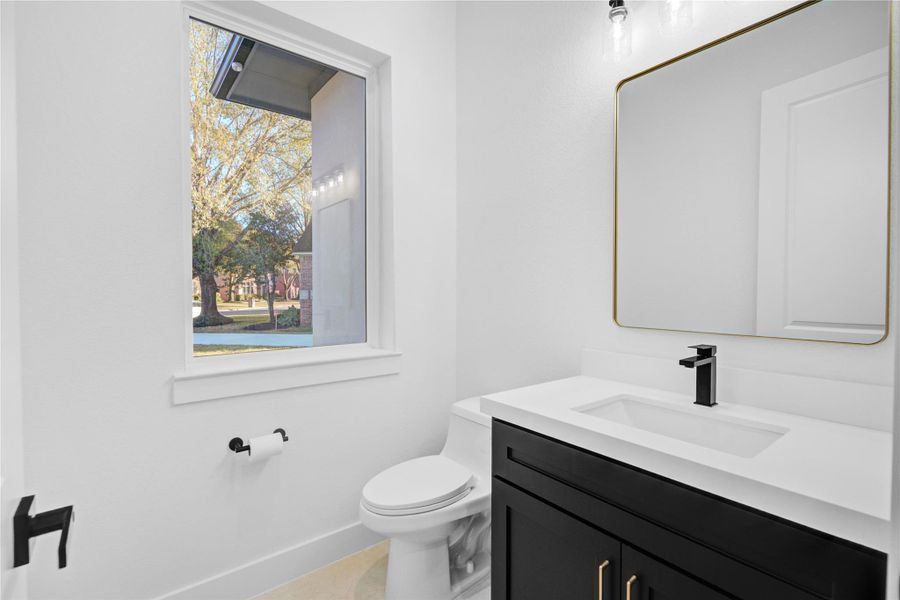 Furnished interior view inside a new home in , Houston (Image 14).