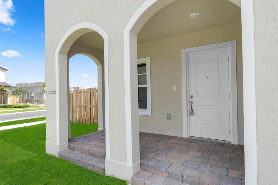 Spacious, unfurnished interior of a new home in , Homestead (Image 20).