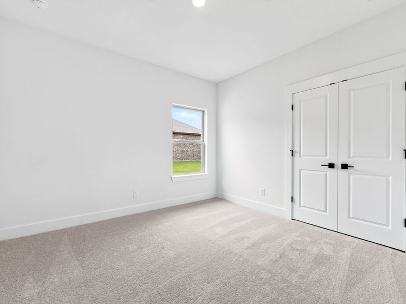 Spacious, unfurnished interior of a new home in Waverly Estates, Josephine (Image 14).