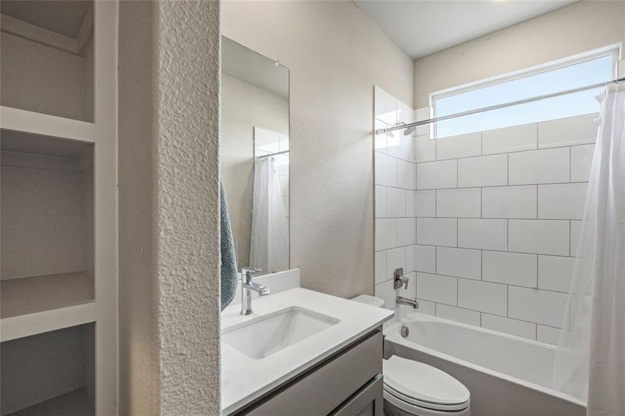 Furnished interior view inside a new home in , Denton (Image 34).