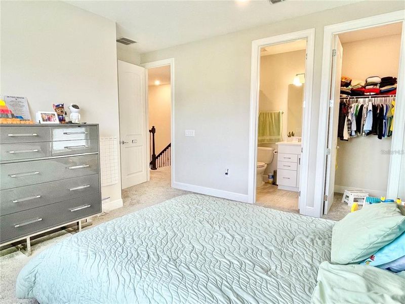 Furnished interior view inside a new home in Parkview Reserve, Orlando (Image 6).