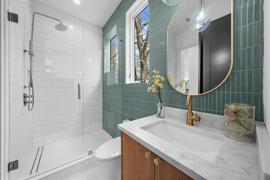 Furnished interior view inside a new home in , Atlanta (Image 64).