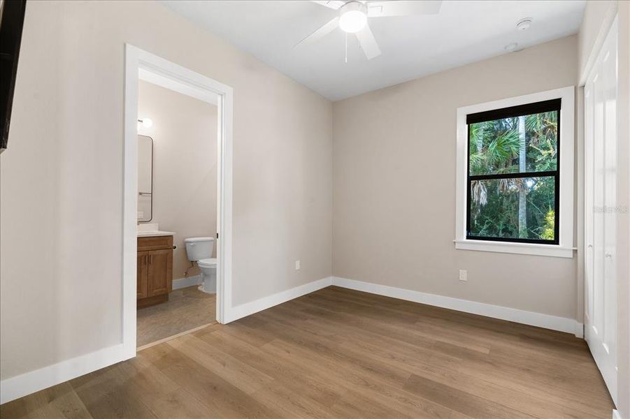 Spacious, unfurnished interior of a new home in , Palm Coast (Image 39).