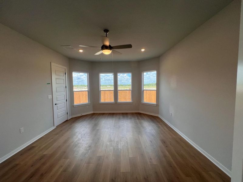Spacious, unfurnished interior of a new home in Estancia West, Manchaca (Image 28). Spacious, unfurnished interior of a new home in Estancia West, Manchaca (Image 28).