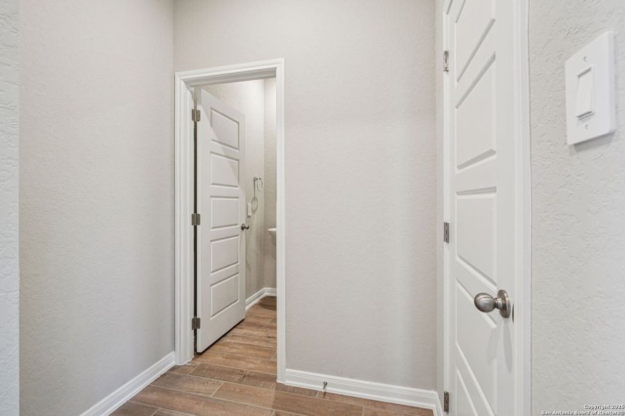 Spacious, unfurnished interior of a new home in Royal Crest, San Antonio (Image 36). Spacious, unfurnished interior of a new home in Royal Crest, San Antonio (Image 36).