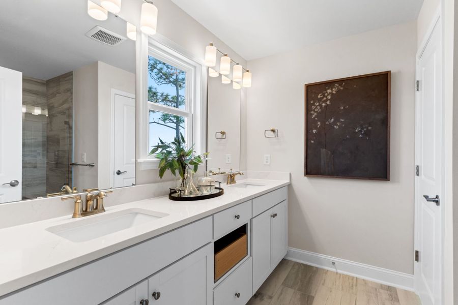 Representative furnished interior of a home built from the Joliet by Pulte Homes in Lakeside Townes at Riverlights, Wilmington (Image 18).