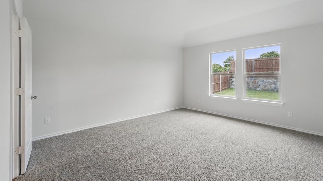 Spacious, unfurnished interior of a new home in Waverly Estates, Josephine (Image 22).