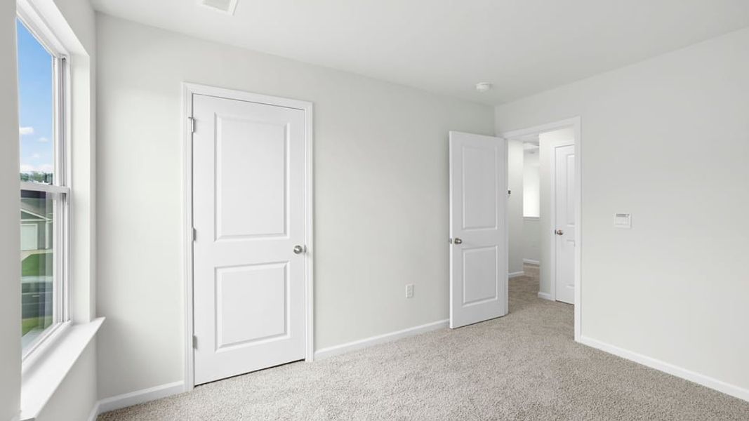 Spacious, unfurnished interior of a new home in Treemont Commons, Wellford (Image 27).