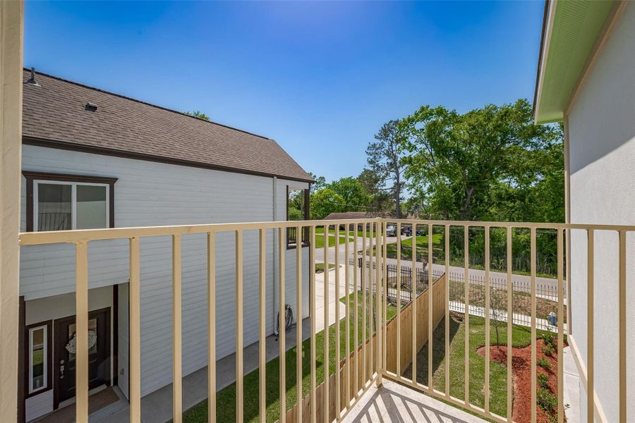 Exterior details and patio area of a home in , Houston (Image 30).