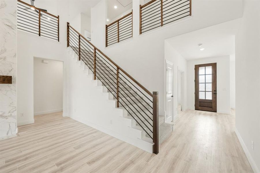 Spacious, unfurnished interior of a new home in Terracina, Rockwall (Image 31). Spacious, unfurnished interior of a new home in Terracina, Rockwall (Image 31).